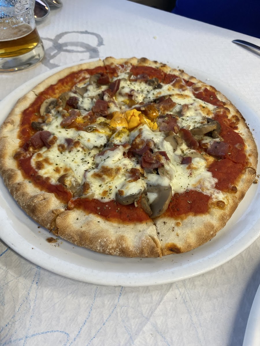Pizzeria Isla Italy