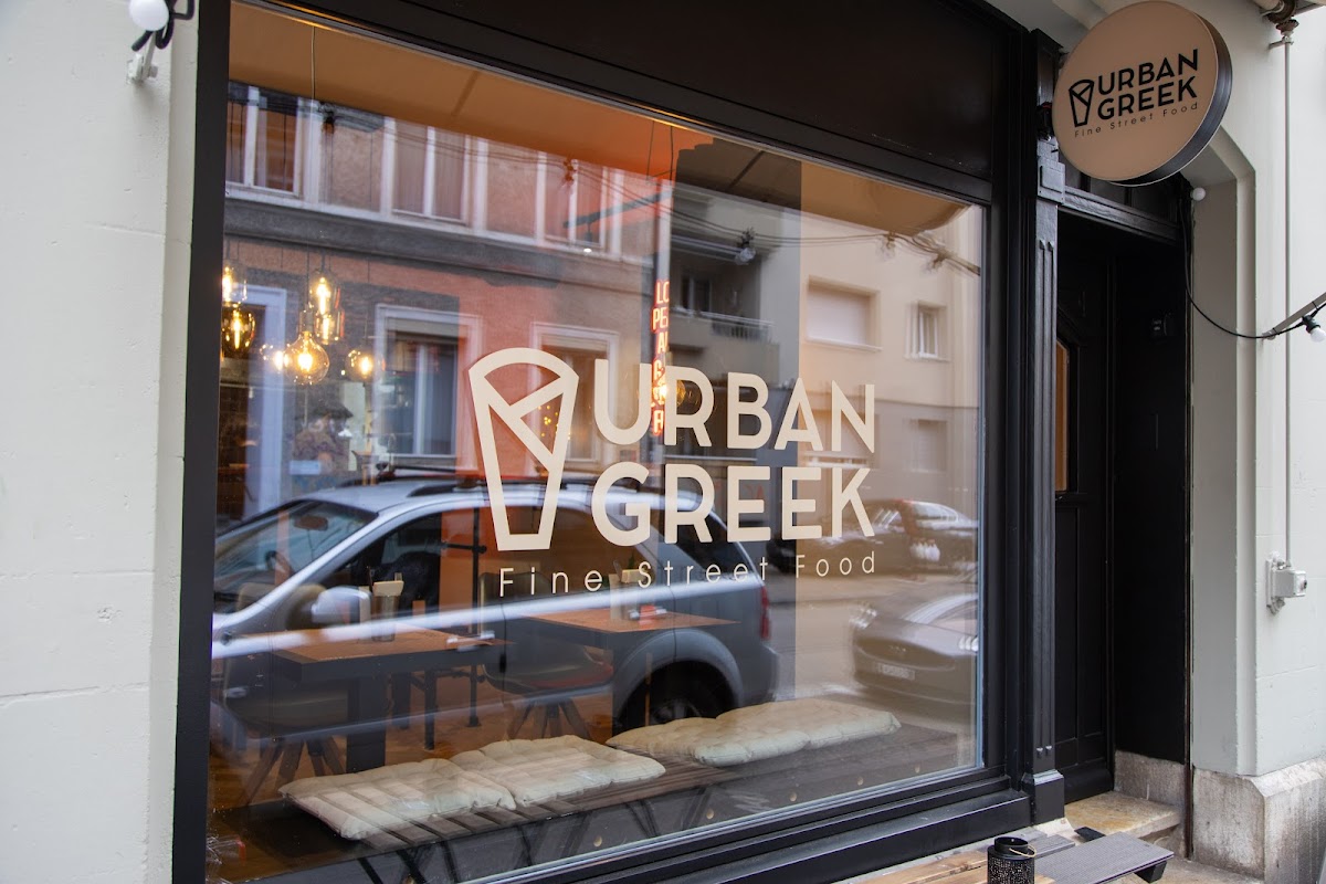 URBAN GREEK