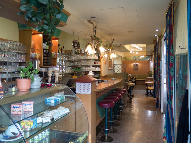 Cafe Mikschi