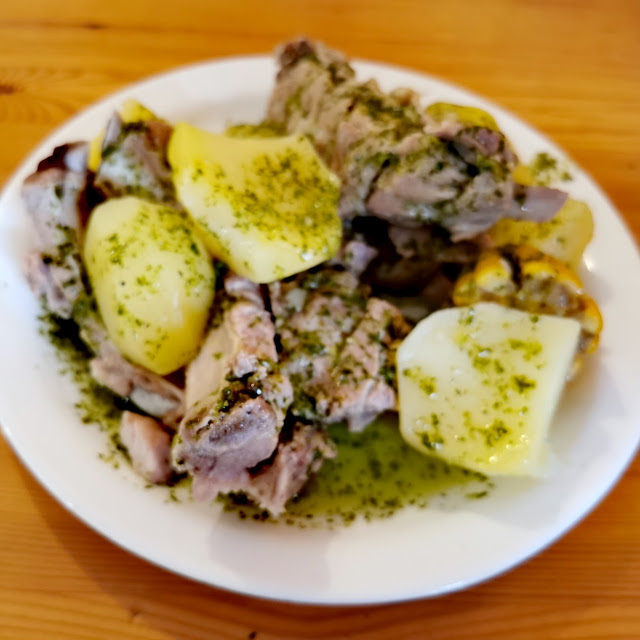 Papas Costillas Y Piñas