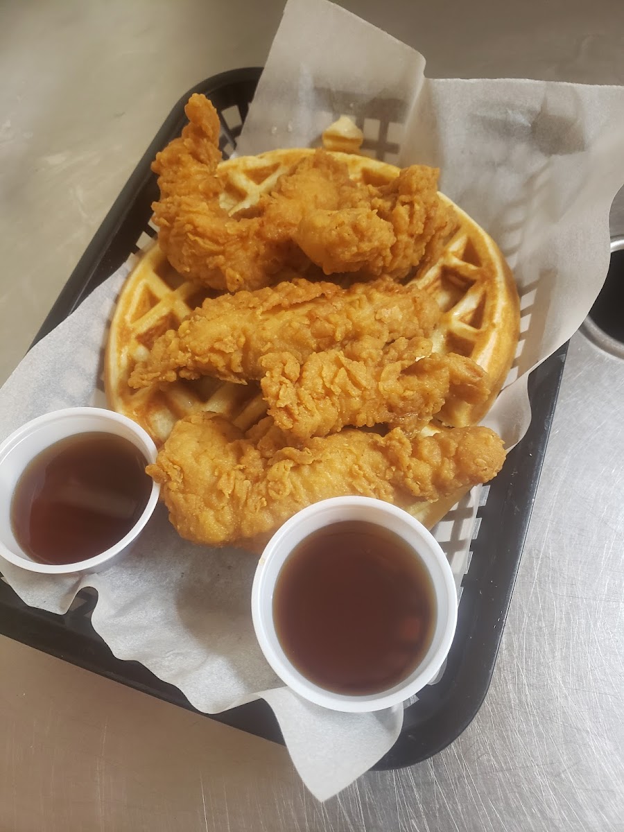 The Garage Food & Drinks