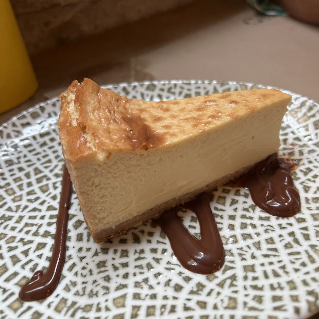 Cheesecake de Lúcuma Y Brownie
