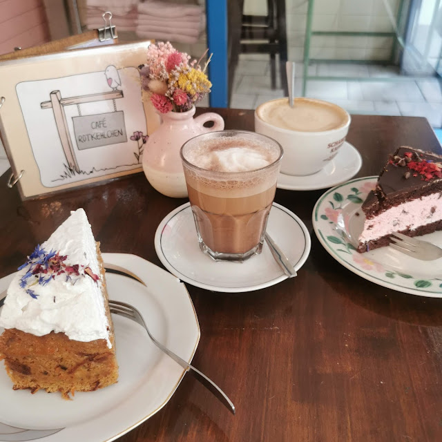 Cafe Rotkehlchen
