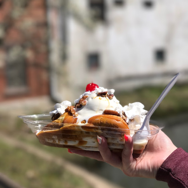 Canal Cream Pretzel Sundae