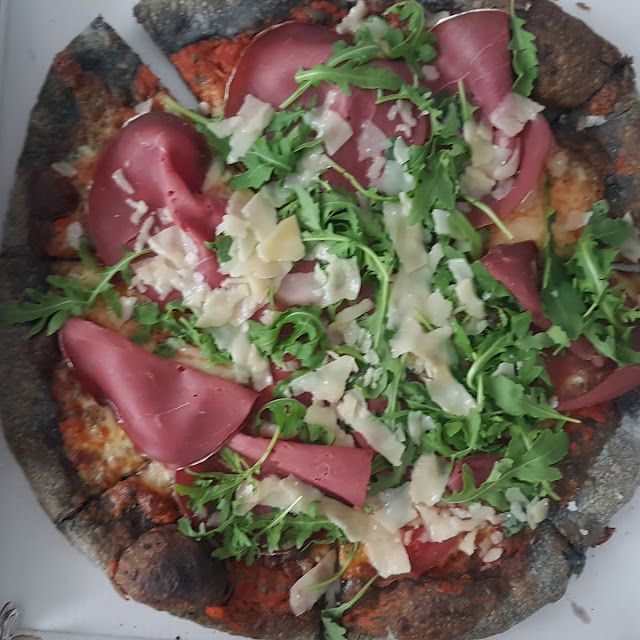Pizza Bresaola Al Carbone Attivo