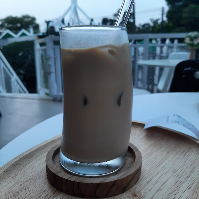 Iced Rum Latte