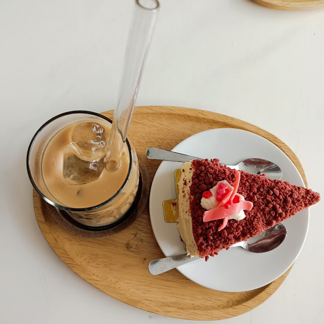 Red Velvet Cake