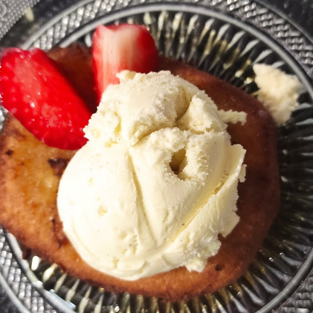 Torrijas Amb Gelat de Vainilla