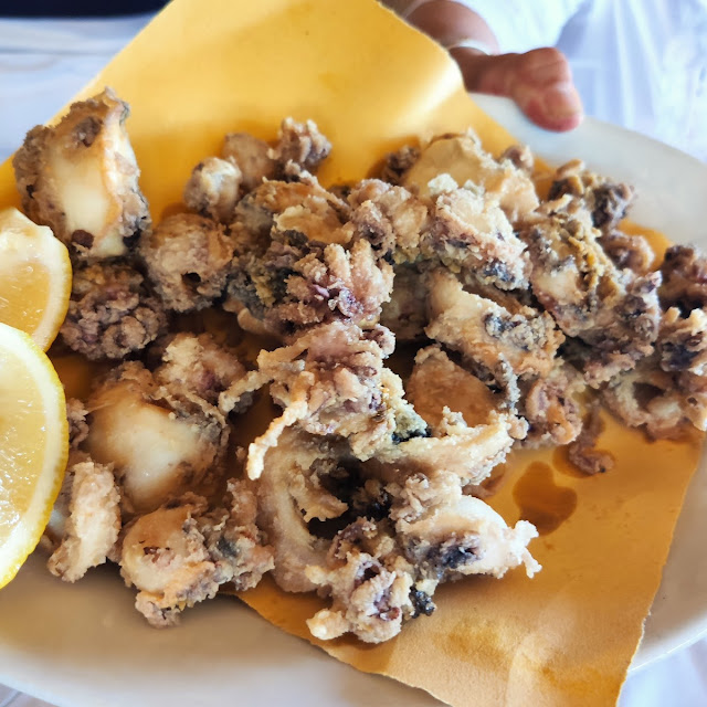 Frittura Mista Con Moeche E Triglia