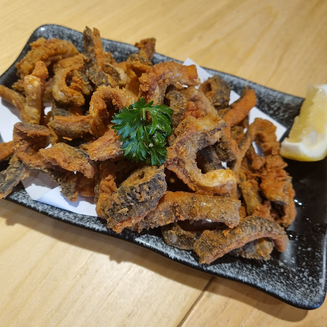 Salmon Skin Fried