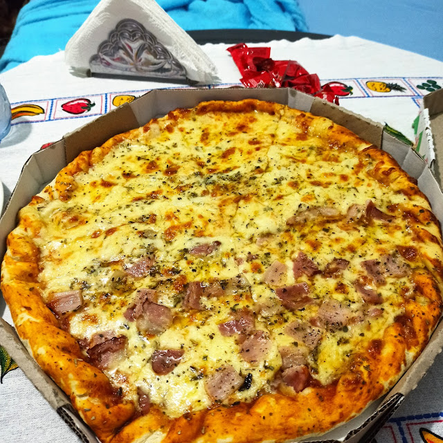 Pizza de Bacon E 4 Queijos