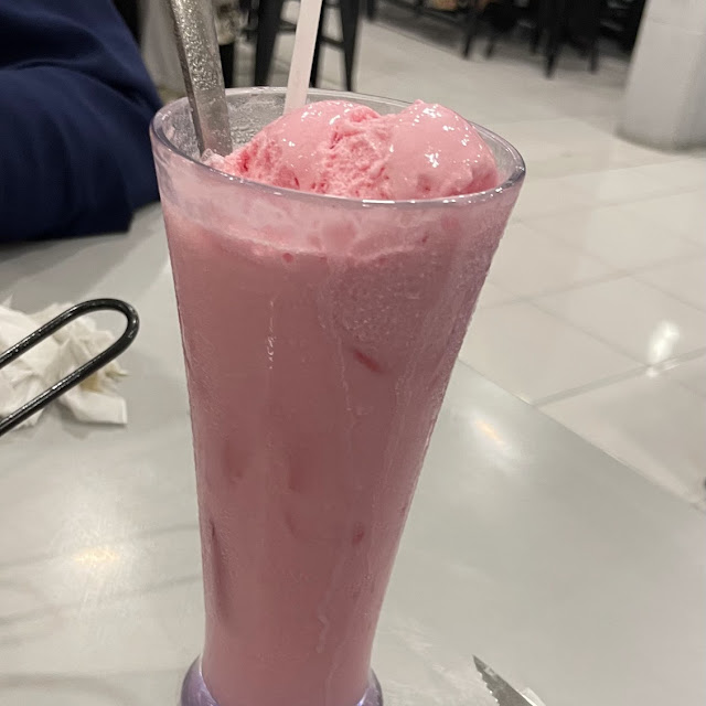 Milkshake Strawberry Spesial