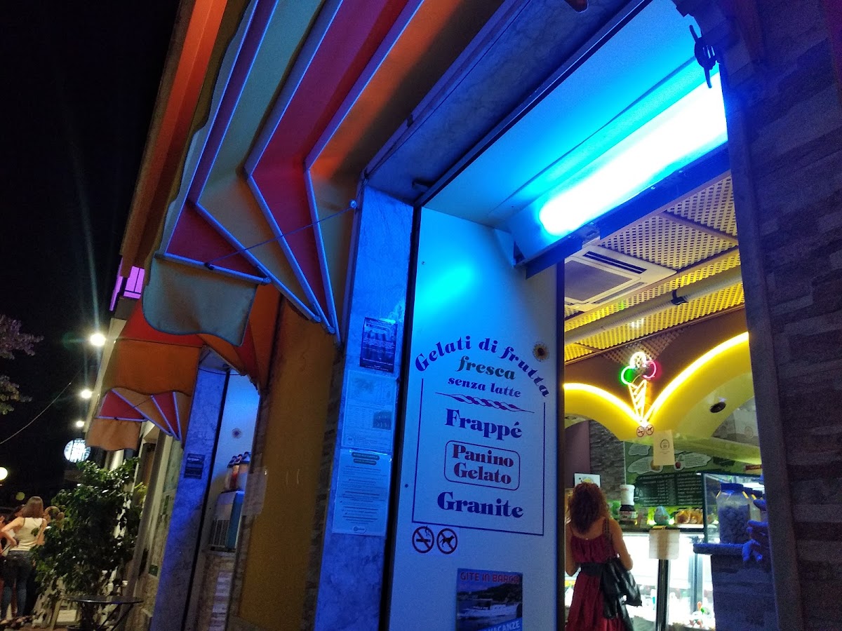 Gelateria La Favorita...Artigianale