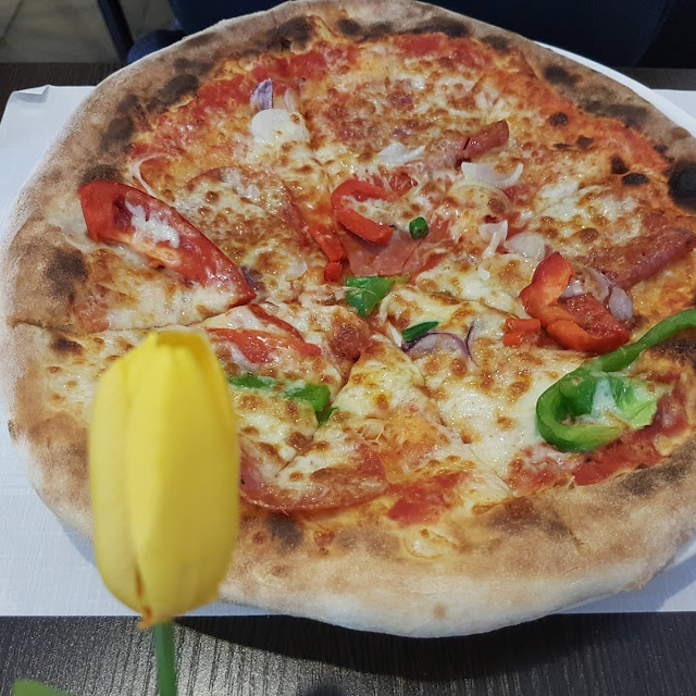 Pizza Diavolo