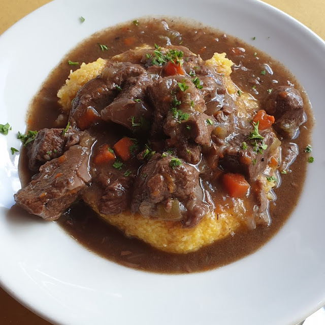 Polenta E Cervo In Umido