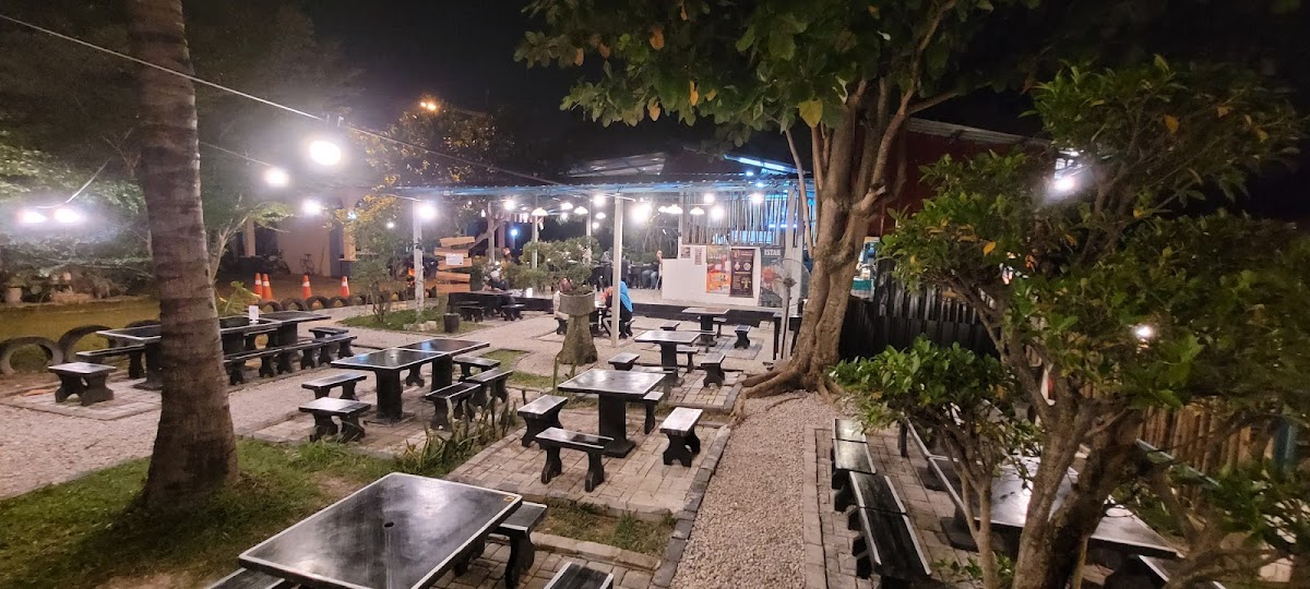 Cafe 43
