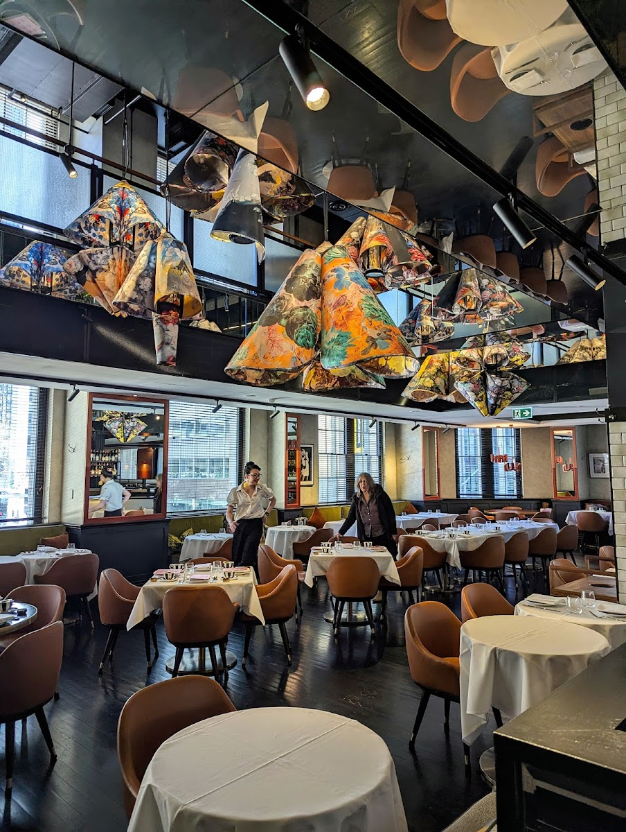 QTea High Tea by QT Sydney