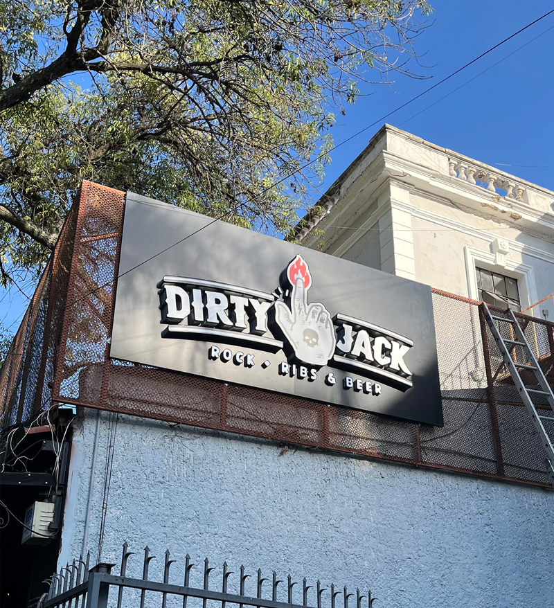 Dirty Jack Bar Chapultepec