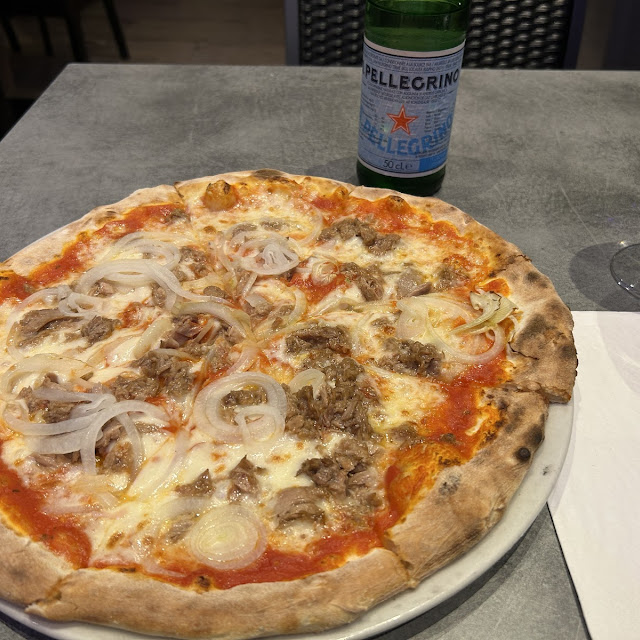 Thunfisch Pizza Sehr Empfehlenswert