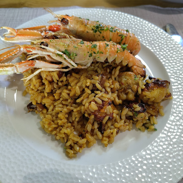 Plato de Paella Marinera