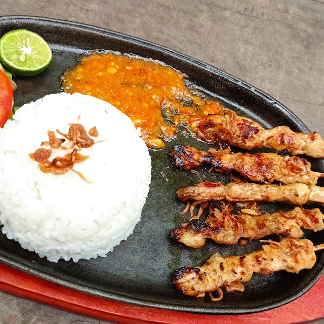 Sate Taichan & Snack Platter