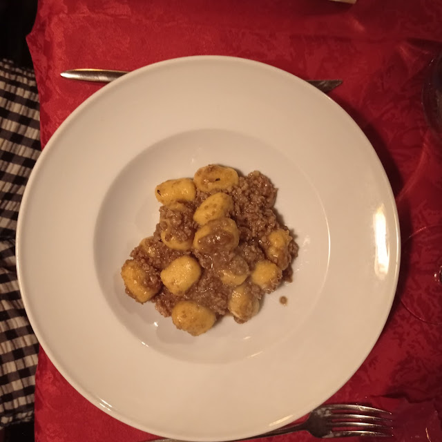 Gnocchi Al Ragù Bianco