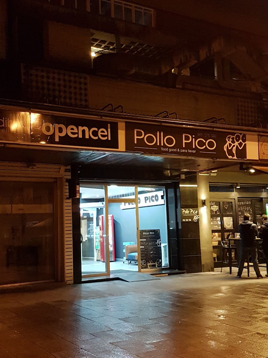 Asador pollo pico