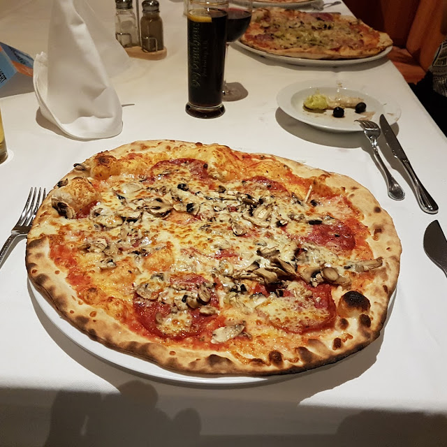 Frutti De Mare Pizza
