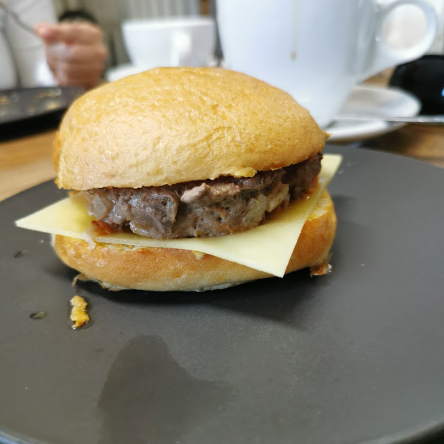 Cheeseburger