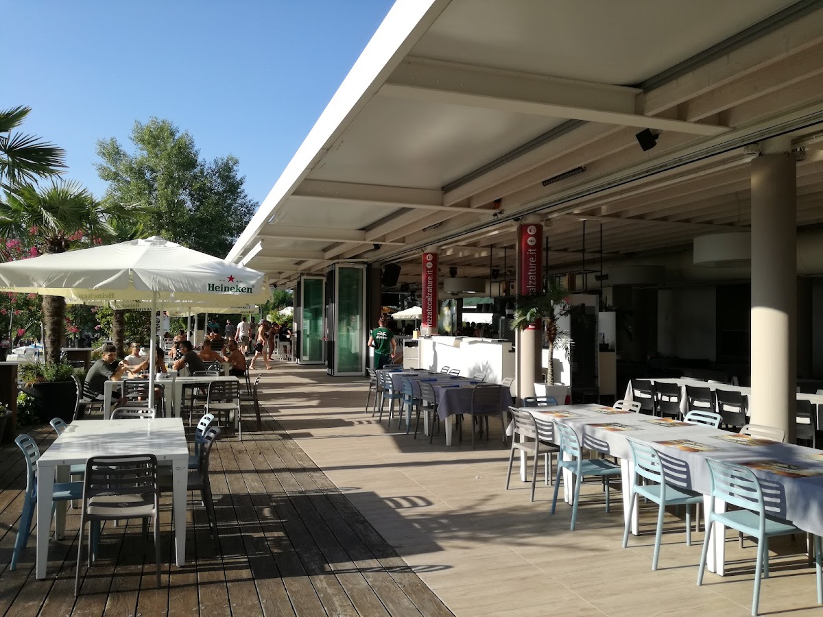Playa Loca Beach Club