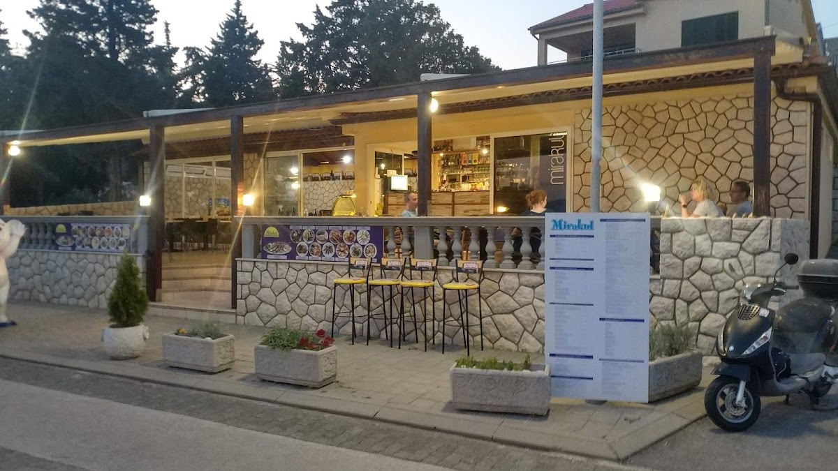Restoran 'Mirakul'