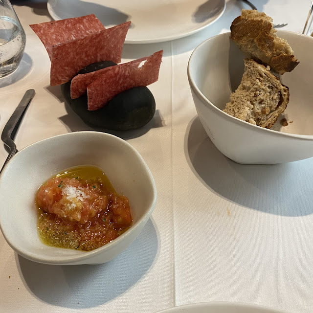 Aperitivo Tomate Y Pan Artesanal
