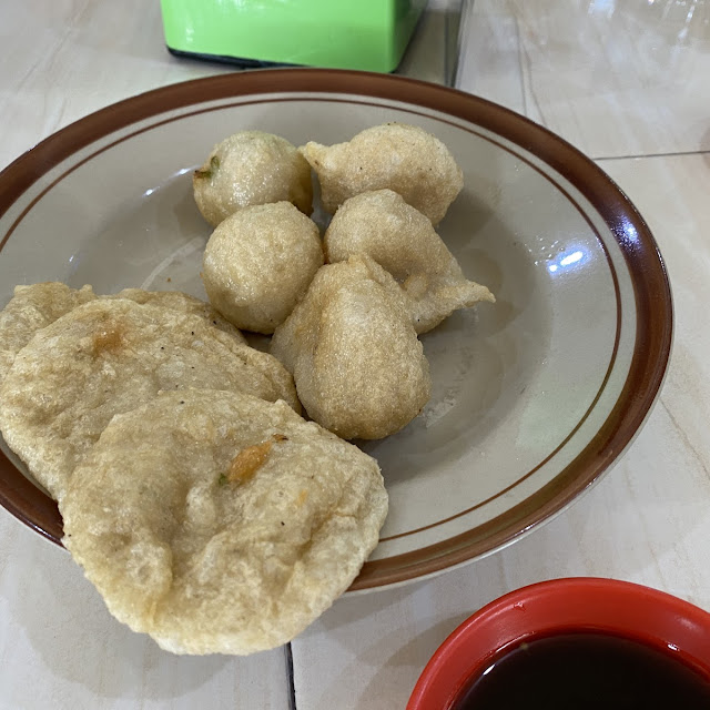 Mixed Pempek