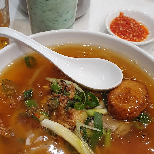 Seafood Banh Canh