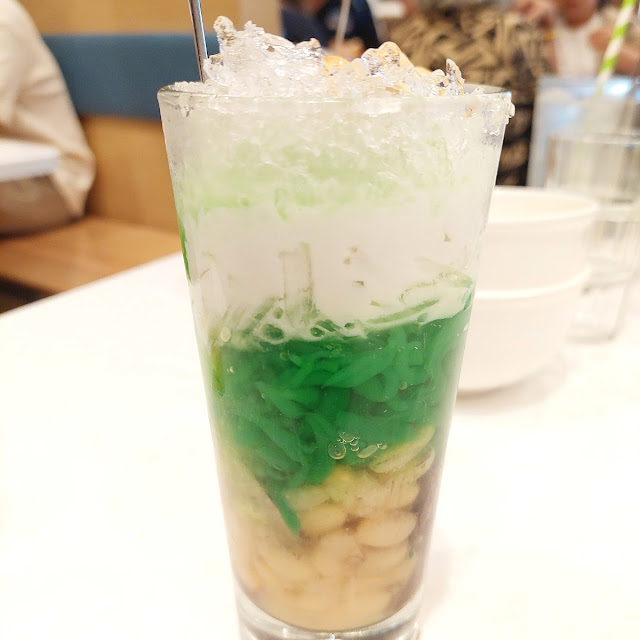 Three Colour Bean Halo Halo Drink