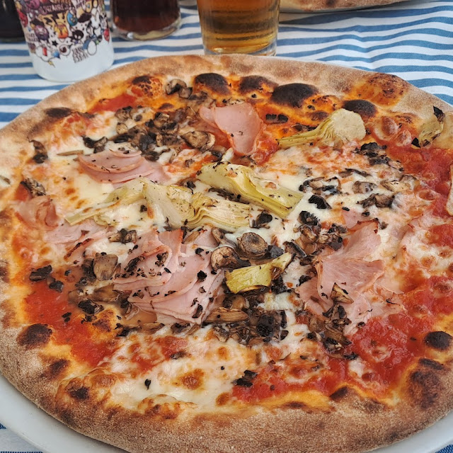 Pizza Capricciosa