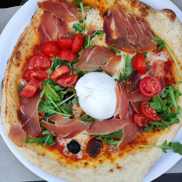 Pizza Burrata Crémeuse