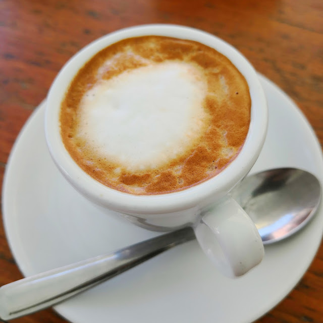 Cafe Macchiato