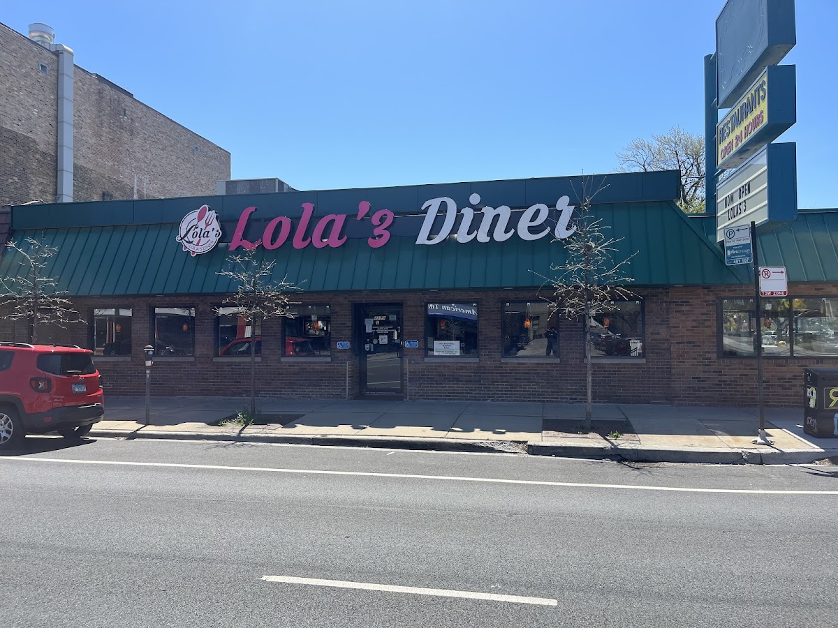 Lola's Diner 3