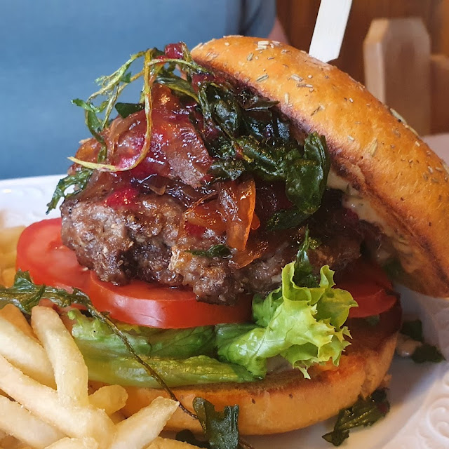 Lamm Burger