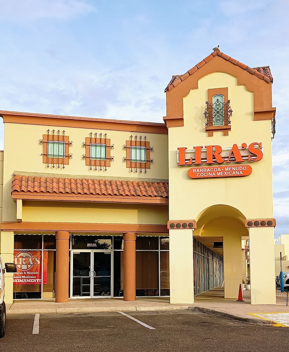 Lira’s Restaurant Del Mar