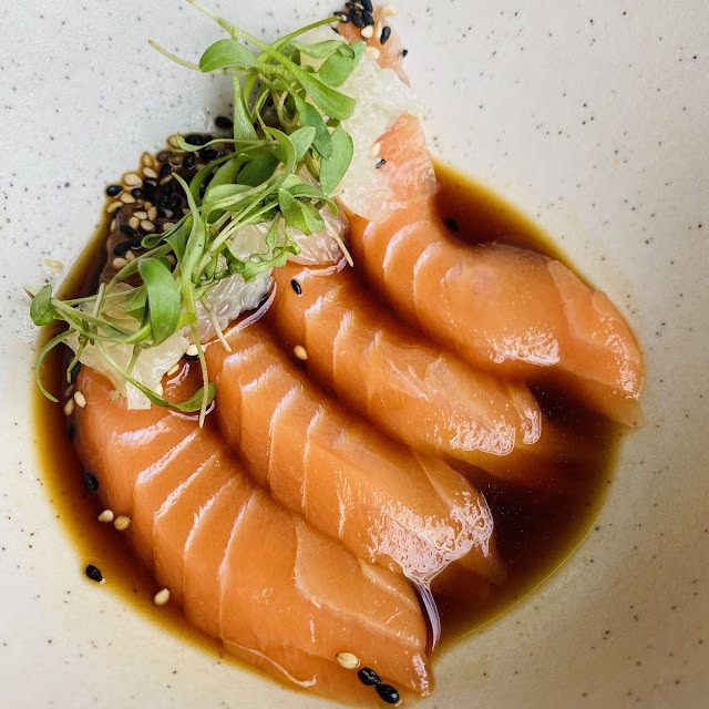 Salmon Sashimi