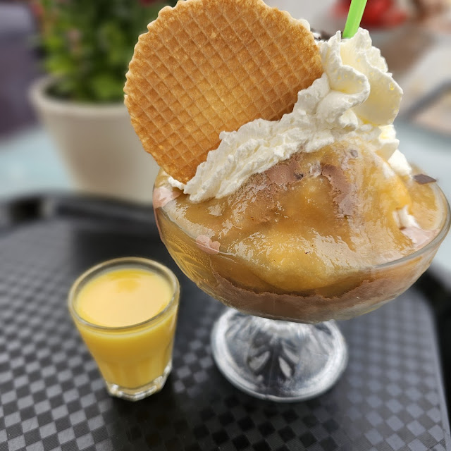 Schwedeneisbecher Mit Eierlikör