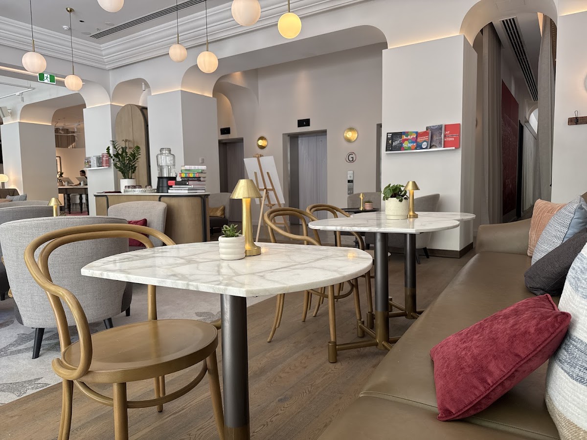 Sirocco Restaurant & Bar