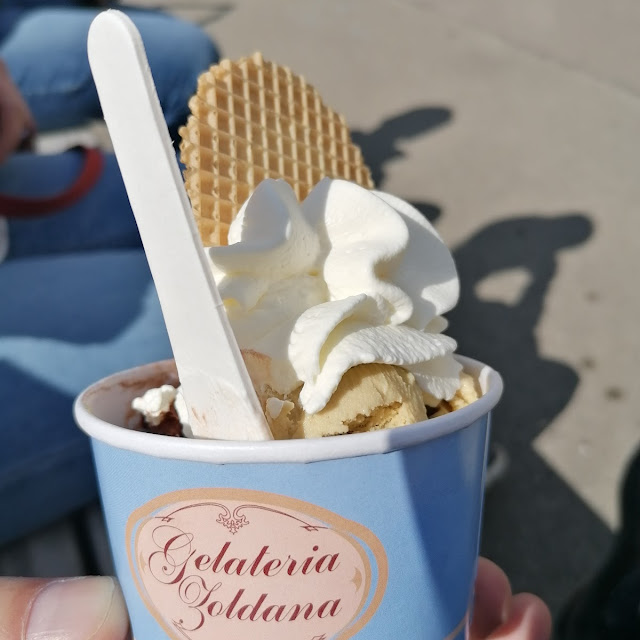 Eis Mit Sahne