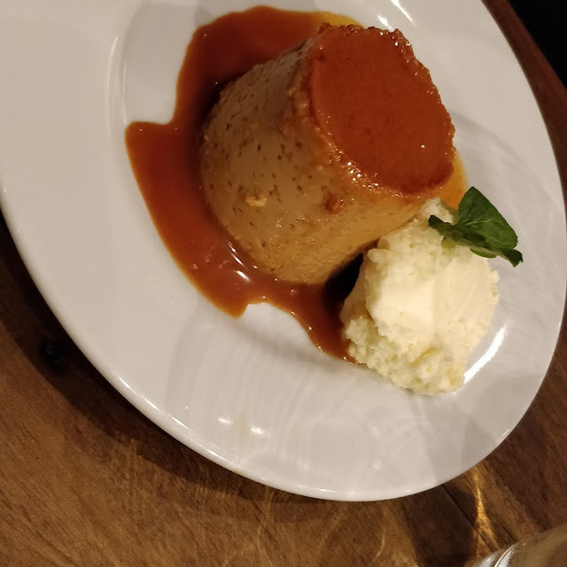 Flan de Dulce de Leche Con Crema