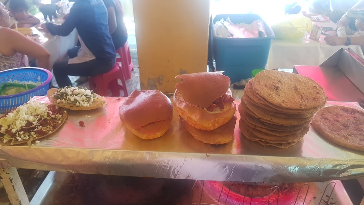 Antojitos Mexicanos *ARENAS*