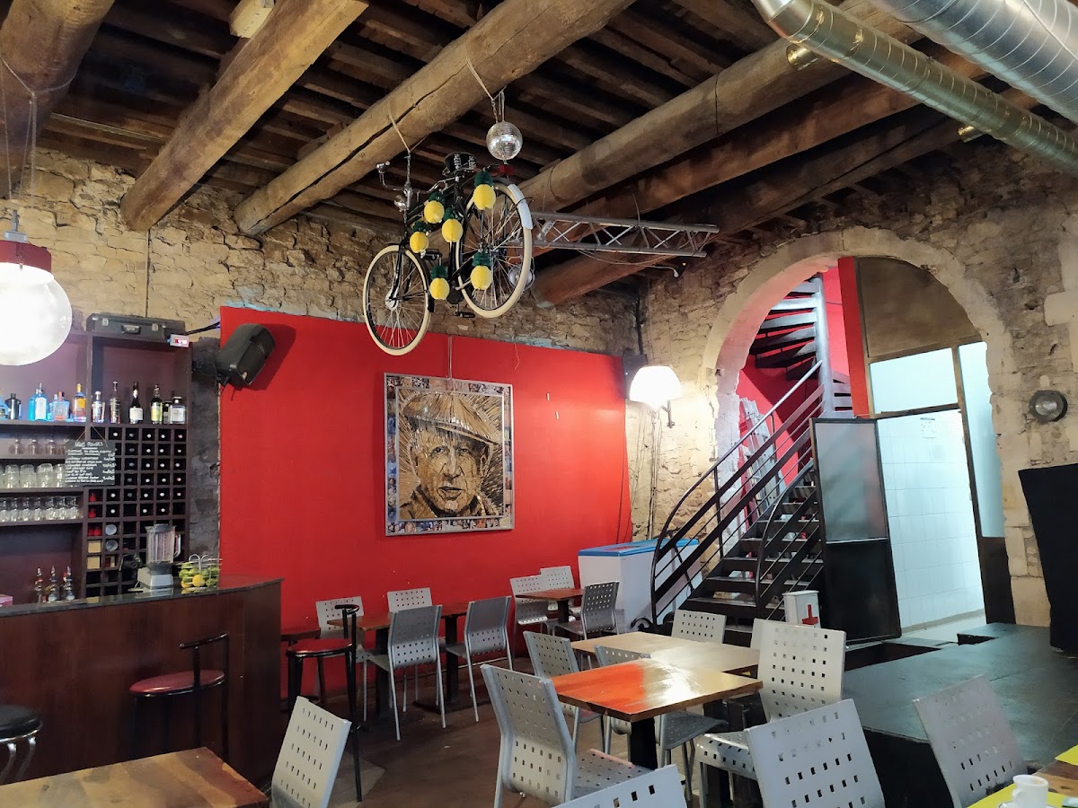 Cafe Olive