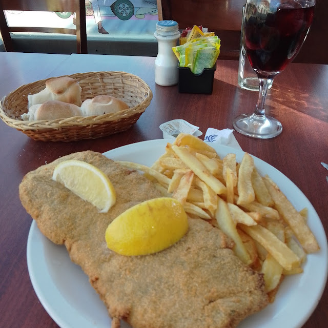 Milanesa Con Papas Fritas de Pizzería Gran Napoli
