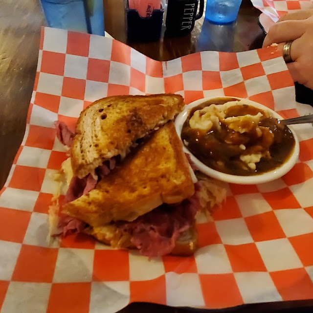 Reuben Sandwich with Mashed Potatoes